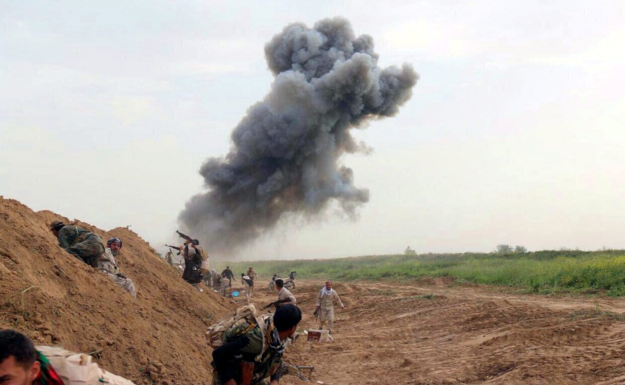 ISIS recaptures Al-Rai following massive attack