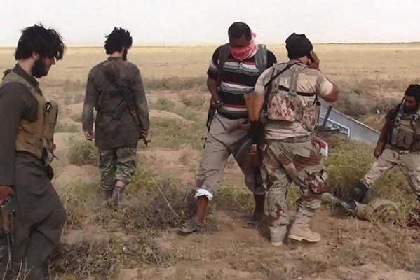 داعش ينصب كمينا يؤدي الى مقتل عناصره في محيط الشرقاط