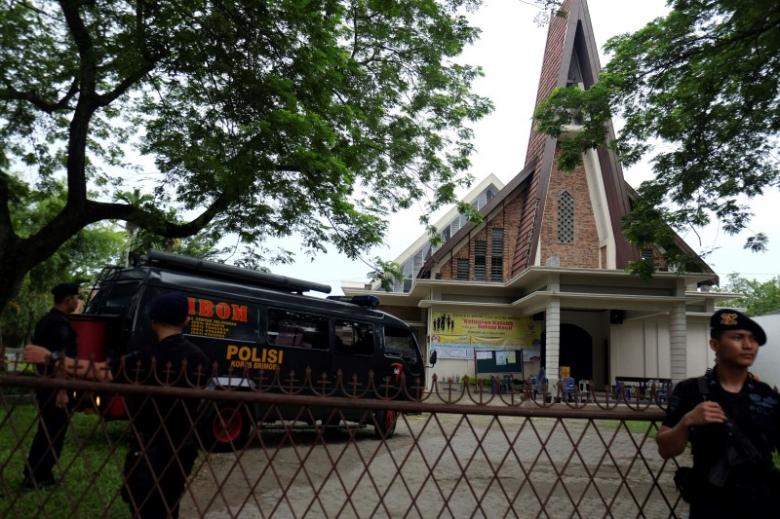 Indonesian church attacker 'obsessed' with ISIS leader: senior minister