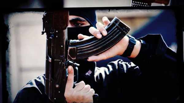 Prominent terrorist leaders desert ISIS ranks in Deir ez-Zor