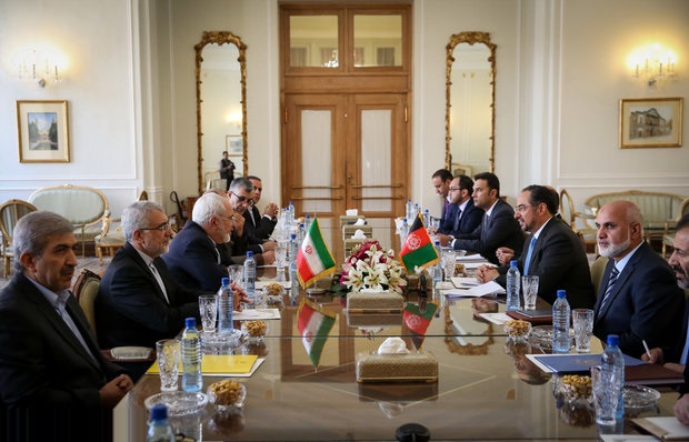 FM Zarif: Iran, Afghanistan ‘on same boat’