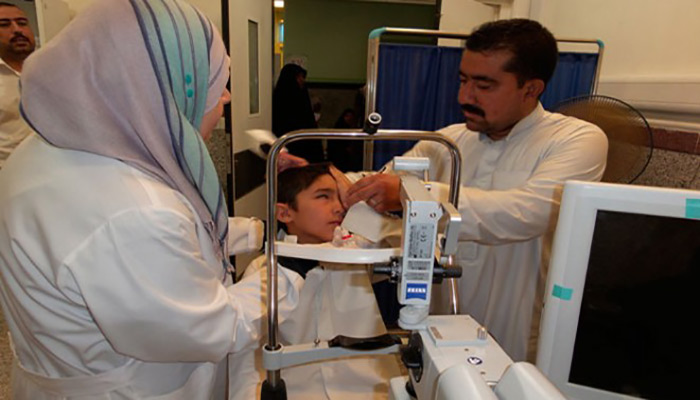 Performing first surgery in Karbala