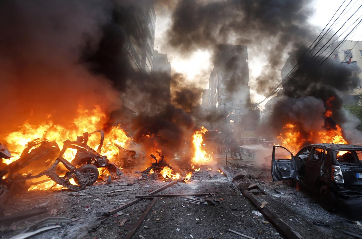 2 Afghans killed in Taliban bomb attack