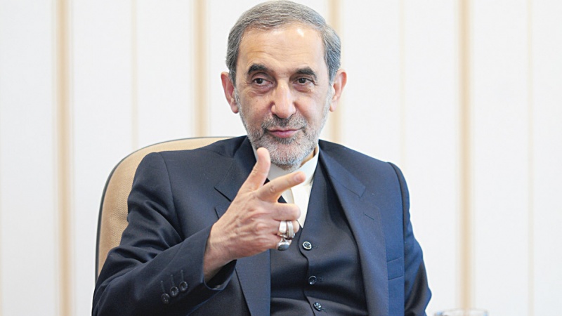 ولایەتی : یەکگرتوویی ئێران ، ئێراق و سوریا هۆکاری ڕزگار کردنی ناوچەیە 