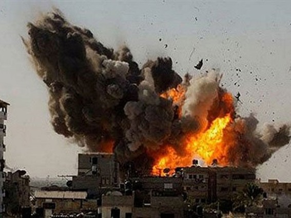 قتلى واصابات بانفجارات بمخزن أسلحة ببغداد + (صورة)