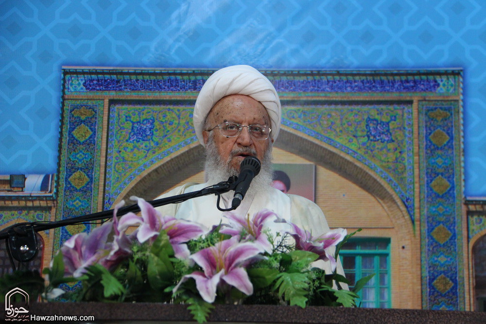 Islamic Seminaries must preserve their originality: Ayatollah Makarem Shirazi