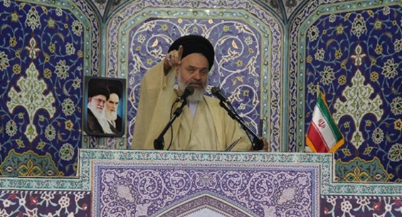 Hypocrites try to tarnish image of Imam Khomeini and Islamic Revolution 