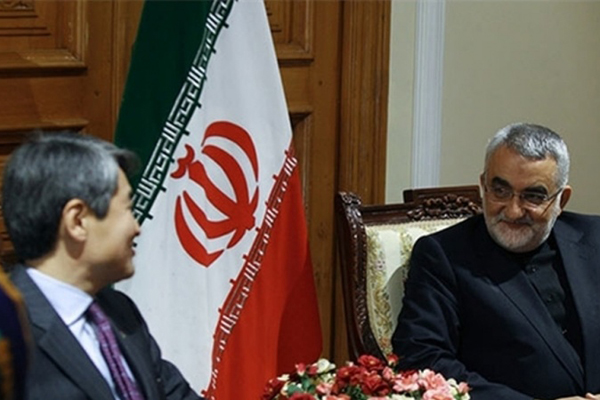 イラン国会関係者、「テロとの戦いには世界的な意志が必要」