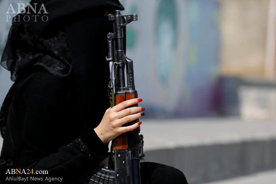 آل سعود کی غیرت کہاں، اب وہ یمنی خواتین سے لڑنگے / سعودی جارحین کے مقابلے کے لئے یمنی خواتین کی آمادگی + تصاویر