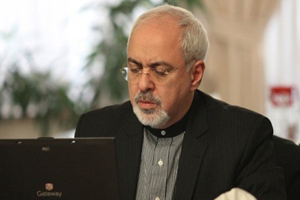 イラン外相、サウジの最高位宗教指導者の侮辱的な表明に反応
