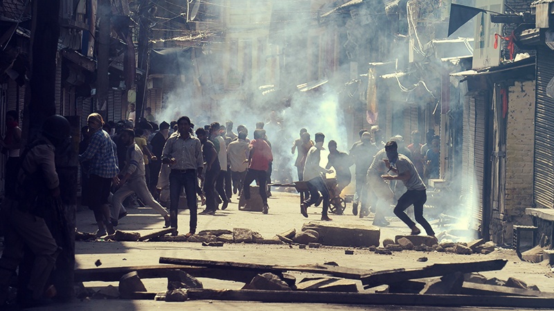کشمیر میں ہندوستان مخالف مظاہرے جاری