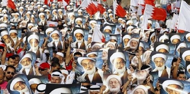 Bahraini people hold anti-regime demonstrations in solidarity with Sheikh Isa Qassim