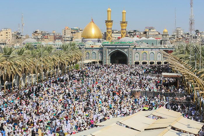 الملايين يتوافدون الى كربلاء لأداء مراسم زيارة الامام الحسين (ع) في يوم عرفة + (صور)