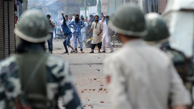 Two dead in Kashmir clashes amid Eid curfew