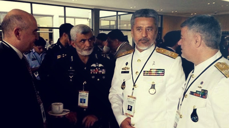 ایرانی بحریہ کے کمانڈر کی پاکستانی فضائیہ کے نائب سربراہ سے ملاقات
