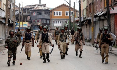 Militants attack Indian army base in Kashmir killing 17 soldiers