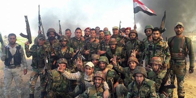 Destruction de QG et blindés et neutralisation de terroristes dans les deux banlieues de Homs et Hama et à Deir Ezzor