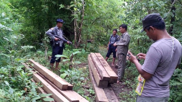 ဌာေနျပည္သူ႔စစ္ သစ္ခိုးထုတ္မႈကို စစ္ေဆးအေရးယူရန္ လႊတ္ေတာ္တြင္ ေမးျမန္း