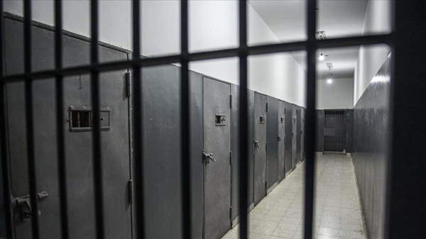120 Palestinian Prisoners Declare Hunger Strike