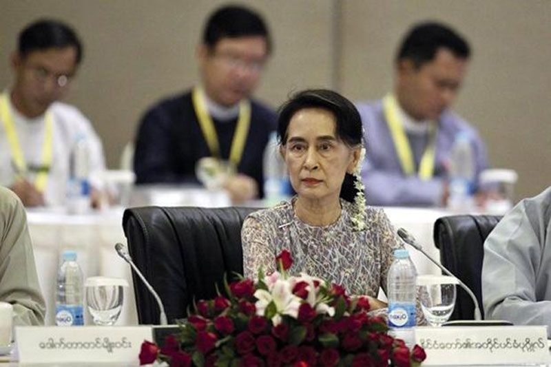 ႏွစ္ႏိုင္ငံ ျပႆ နာမ်ားအား ေဆြးေႏြးပြဲမ်ားမွတစ္ဆင့္ ေျဖရွင္းရန္ ဘဂၤလားေဒ့ရွ္က ေဒၚေအာင္ဆန္းစုၾကည္အား ဖိတ္ေခၚထား