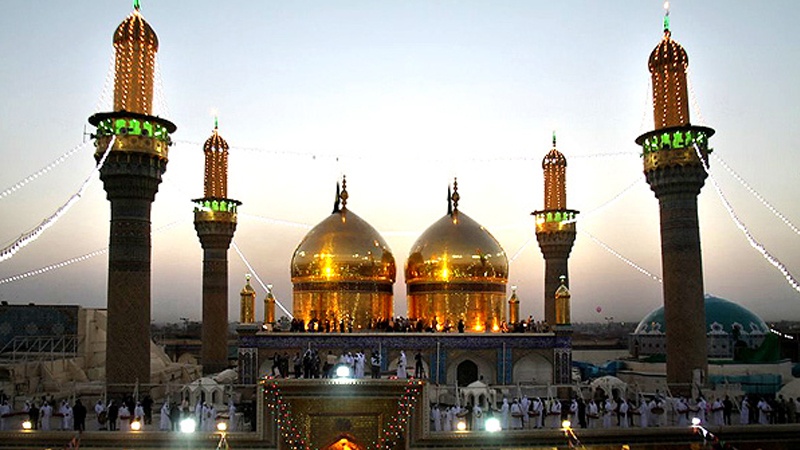عراق کے مقدس شہر کاظمین کے حرم کے طلائی میناروں کی رونمائی
