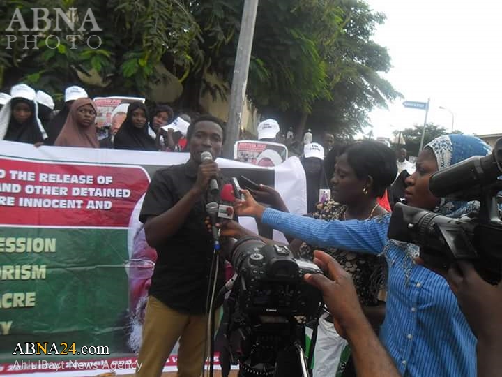 Students protest in Abuja, demand release of Sheikh Zakzaky / Photos