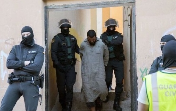 المغرب: متطرف سرق موادا كيماوية من مدرسة لصناعة متفجرات