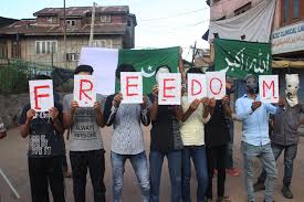 کشمیر کے بعض علاقوں میں پرتشدد مظاہروں کا سلسلہ جاری