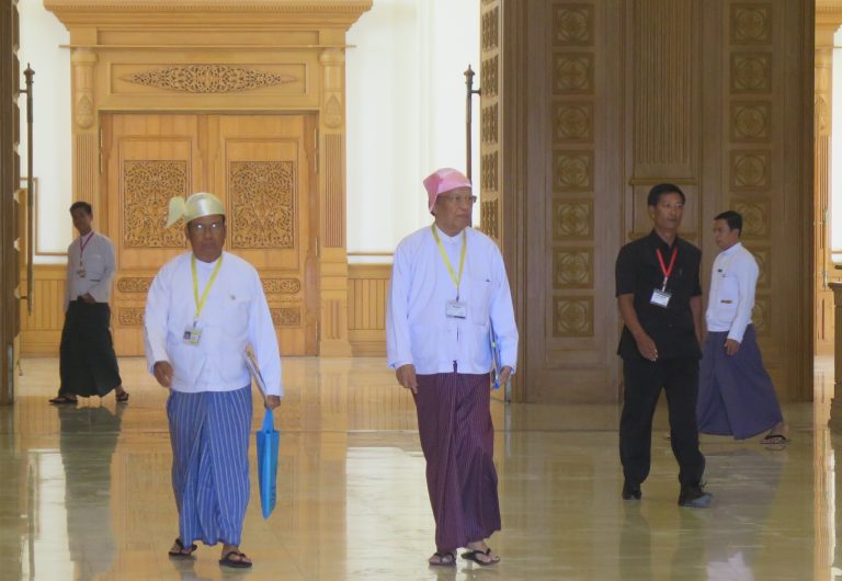 လူ႔အခြင့္အေရး ေကာ္မရွင္ကို အေရးယူရန္ အေရးႀကီးအဆို လႊတ္ေတာ္ အတည္ျပဳ