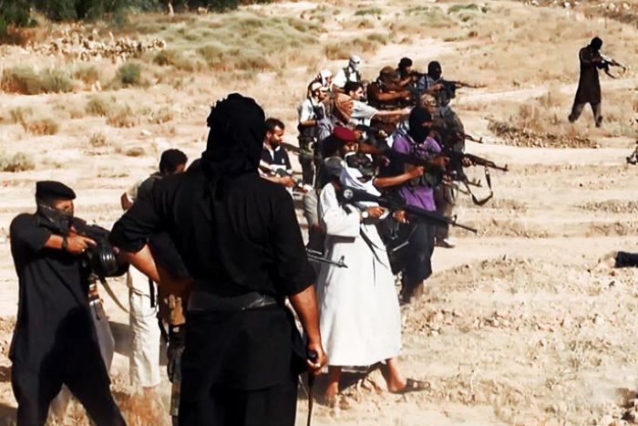 ISIS executes 75 prisoners in Mosul