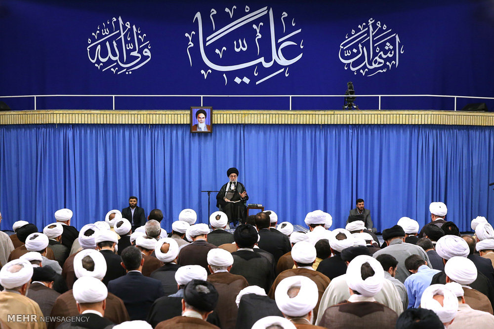تصویری رپورٹ: رہبر مظم انقلاب اسلامی کا درس خارج