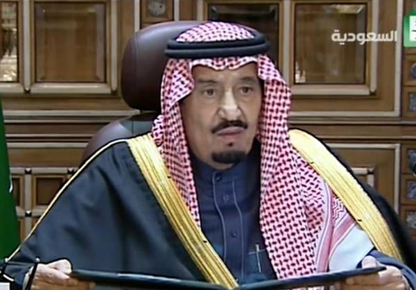 بسبب العجز الاقتصادي.. الملك يصدر أوامر بتخفيص رواتب ومزايا الوزراء وأعضاء مجلس الشورى