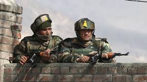 ہندوستانی فوج کا سرحد پر دھشتگردوں کے خلاف آپریشن، ہند و پاک میں جاری کشمکش میں اضافہ