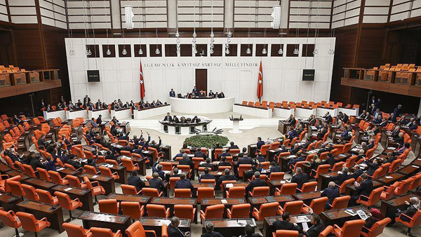 Ankara extends military mandate in Syria, Iraq by 2017 