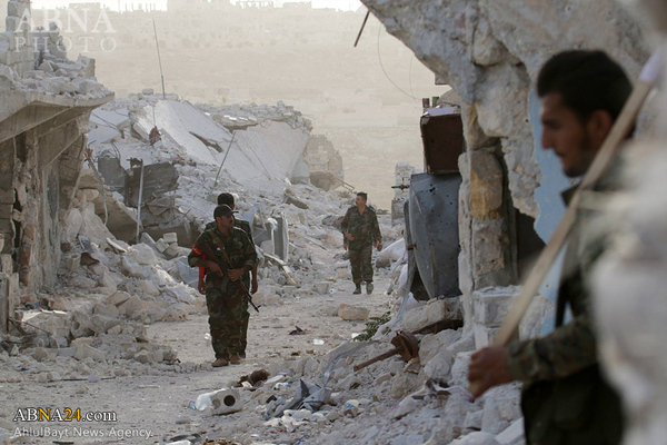 Vormarsch der syrischen Armee in syrischer Provinz Allepo