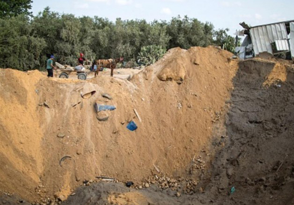 إسرائيل تقصف بيت حانون وتزعم اطلاق صاروخ صوب سديروت