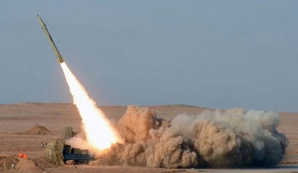 Yemeni troops target several Saudi bases with missiles