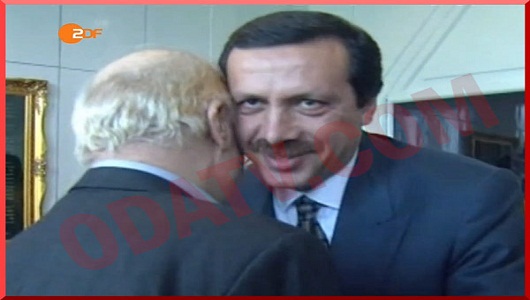 Almanya Arşivleri açtı: Erdoğan’ın sarıldığı kişi bilin bakalım kim