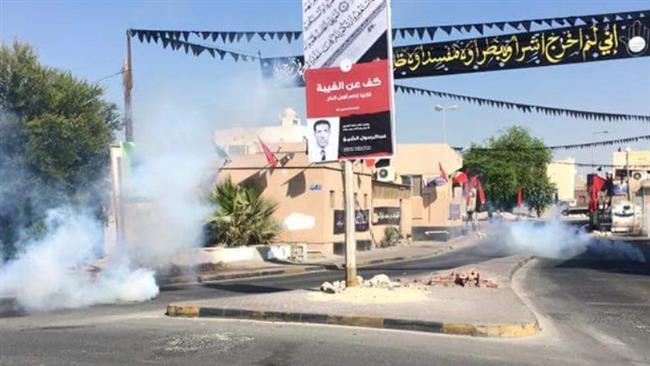 Bahrain: Regime forces attack Shia mourners