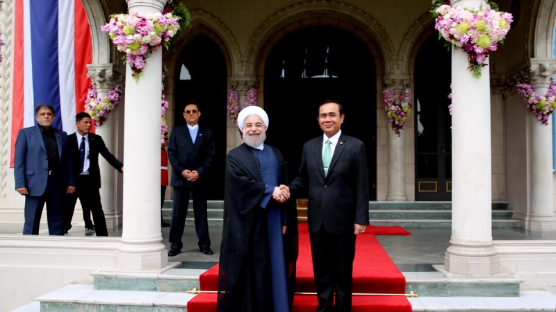 صدر جمہوریہ ایران کا تھائی لینڈ کے دار الحکومت میں استقبال