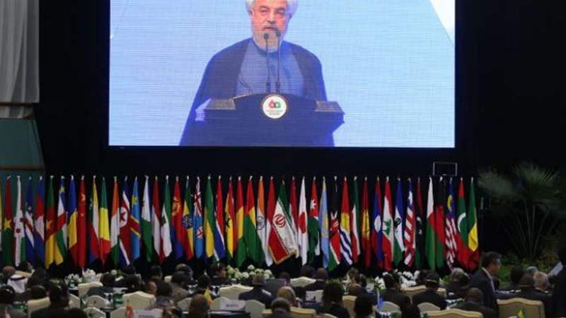 بڑی طاقتوں کی غیر قانونی مداخلت سے علاقے میں بدامنی کو ہوا ملی: صدر روحانی