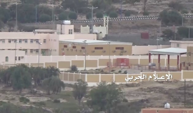 استهداف مبنى حرس الحدود السعودي في عسير بالكاتيوشا 