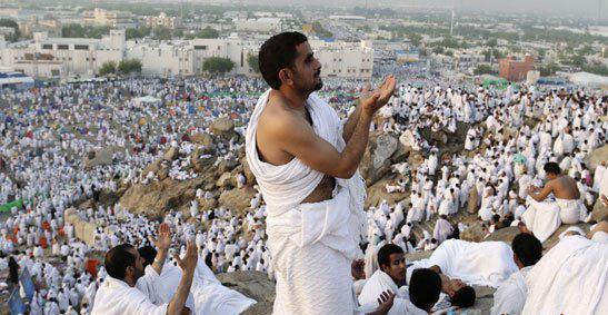 مسؤولو تحرير اليوم السابع يدعون المصريين لمقاطعة العمرة