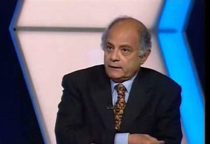 سفير مصري سابق للسعوديين: تعقلوا وإلا سنرد بقوة