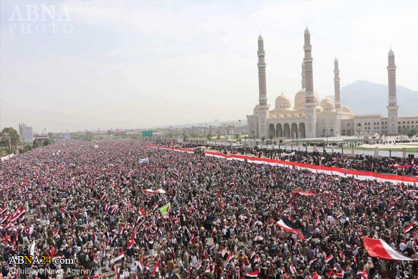 تقرير مصور/ مسيرة جماهيرية مليونية للشعب اليمني بذكرى عاشوراء تحت شعار "أباة الضيم"