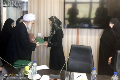 تقرير مصور / الأمين العام للمجمع العالمي لأهل البيت (ع) يستقبل الطالبات اليابانيات لجامعة المصطفى (ص) العالمية 