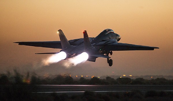 طائرات سلاح الجو الايراني تدمّر الاهداف المحددة بصواريخ نقطية التهديف