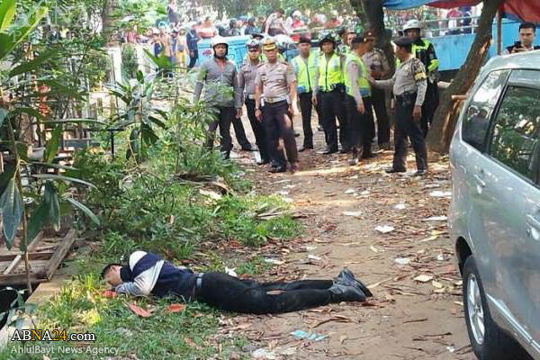 Indonesian police injure, arrest suspected ISIS supporter / Pics