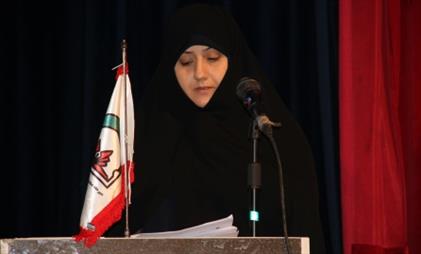 خاندان، مسجد اور قرآن دشمن کا مقابلہ کرنے کے لیے بہترین پناہگاہیں ہیں