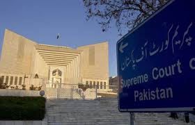 پاکستان سپریم کورٹ نے وزیر اعظم سمیت پاناما لیکس کے دیگر فریقوں کو نوٹس جاری کر دئے